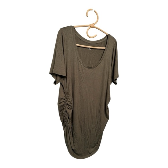 Lane Bryant Olive Military Green Fitted Side Ruched Tee Scoop Neck Size 18/20 - Picture 2 of 16